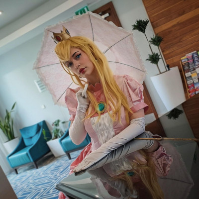 Princess Peach - Mario  - Princess 